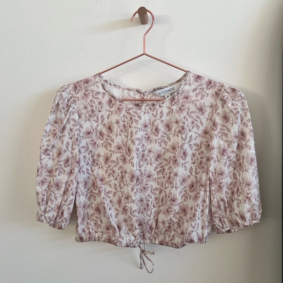 Set - INTERMIX Poppy Floral Cotton Crop Top and Mini skirt - Picture 2 of 9